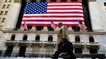 تراجع مفاجئ.. الأسهم الأمريكية تنخفض تحت ضغط التكنولوجيا وتسجل خسائر أسبوعية